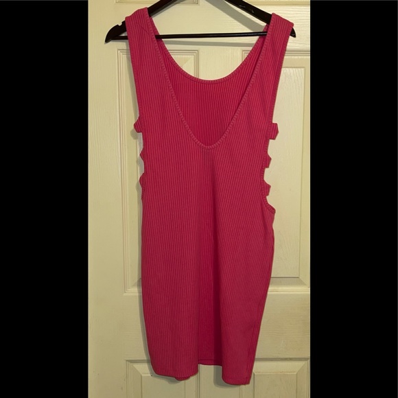 Sexy ASOS Light Pink Ribbed Bodycon Cutout Dress - Picture 1 of 7